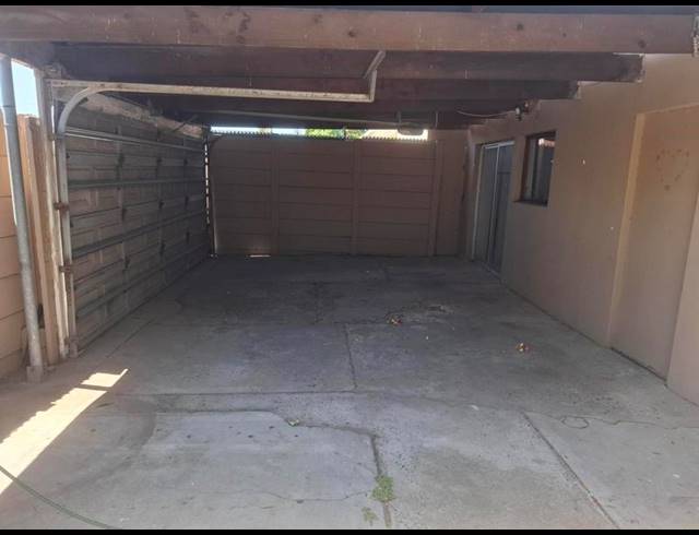 2 BEDROOM PROPERTY TO RENT IN GLENLILY